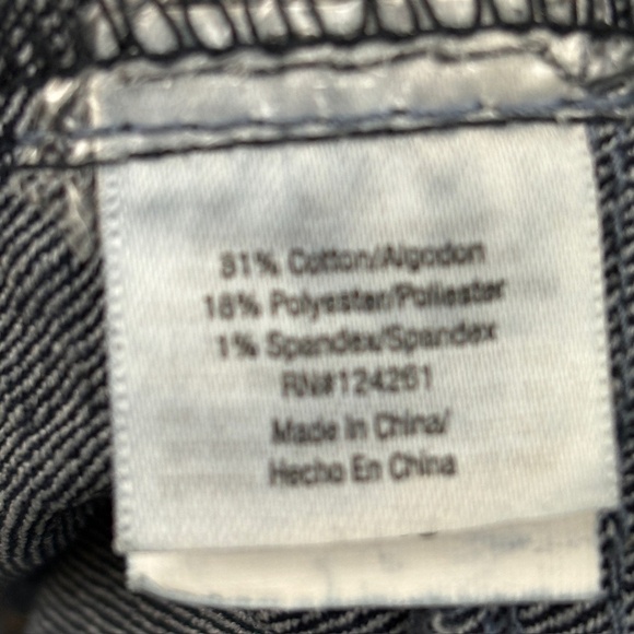 St. John's Bay Pull On Straight Jegging Women's size XL Dark Blue Denim jeans - Picture 3 of 4